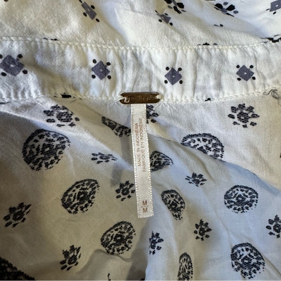 Free People Black and White Floral Button Down Shirt - Picture 6 of 6